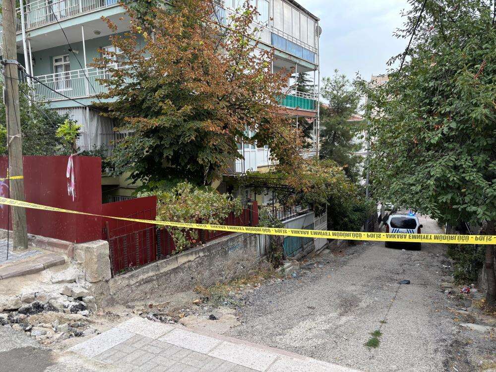 2 arkadaşıyla öldürülmüştü! Konya’da toprağa verildi 2